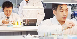 太原劳力士维修售后技师操作